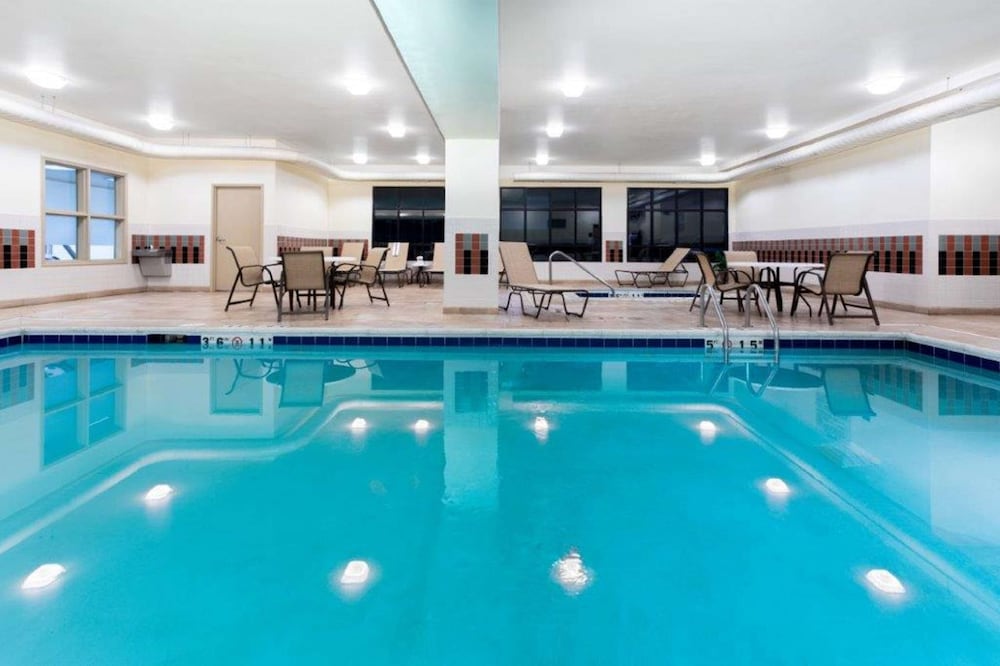 Hampton Inn Rock Springs - photo 50