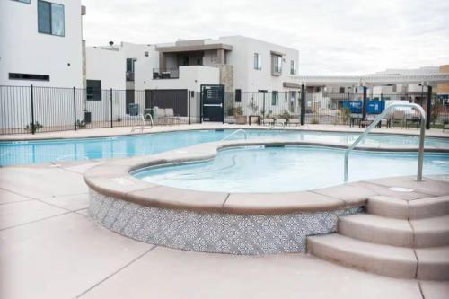 Perfect Getaway with Private Hot Tub in Washington, United States