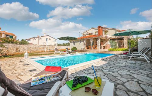 Four Bedroom Holiday Home In Golubovo — 5-Star Luxury Hotel in Vodnjan, Croatia