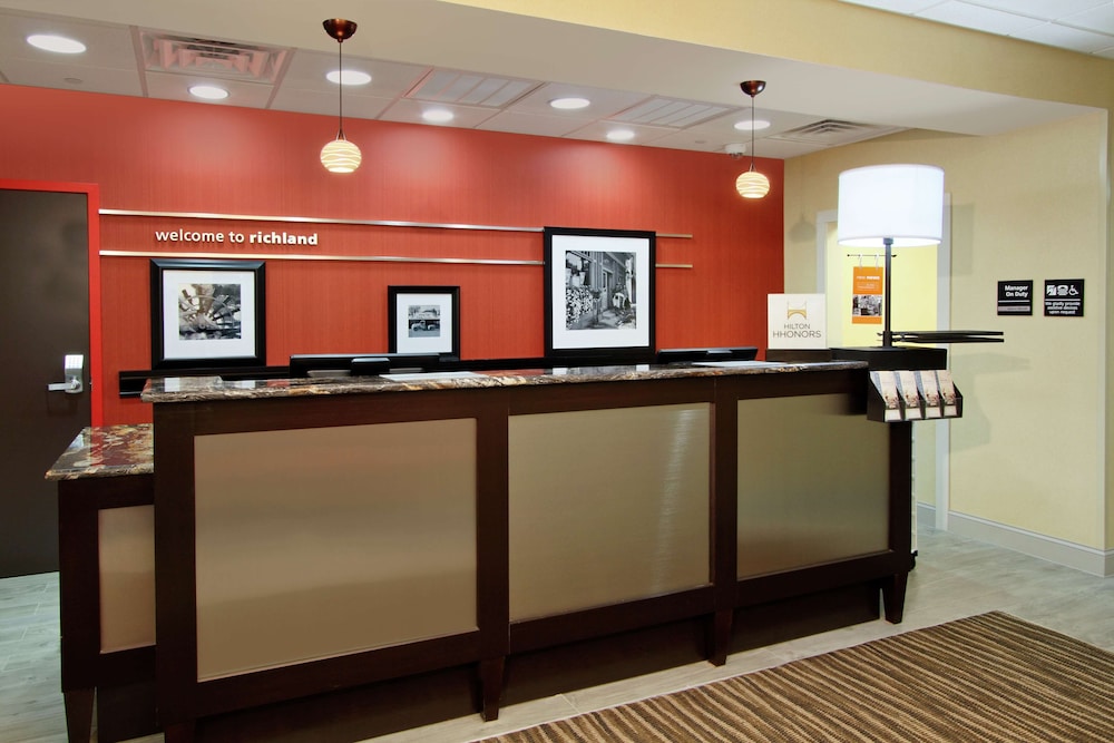 Hampton Inn Richland - photo 2