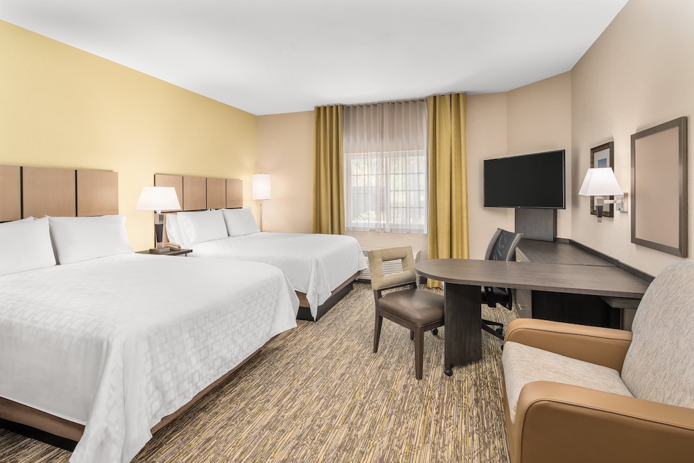 Candlewood Suites Destin Sandestin by IHG - photo 9
