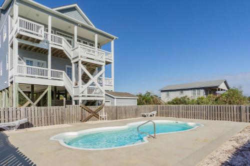Kiki Hut by Oak Island Accommodations - photo 34
