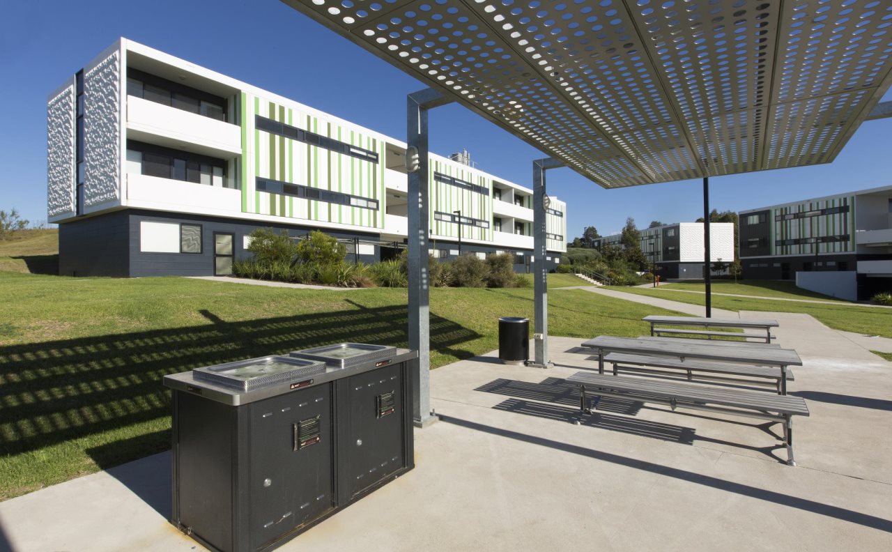 Western Sydney University Village Campbelltown Campus — hotel in Campbelltown