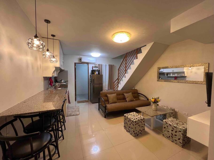 ChaVid town house has two bedrooms — 4-Star Luxury Hotel in San Fernando, Philippines