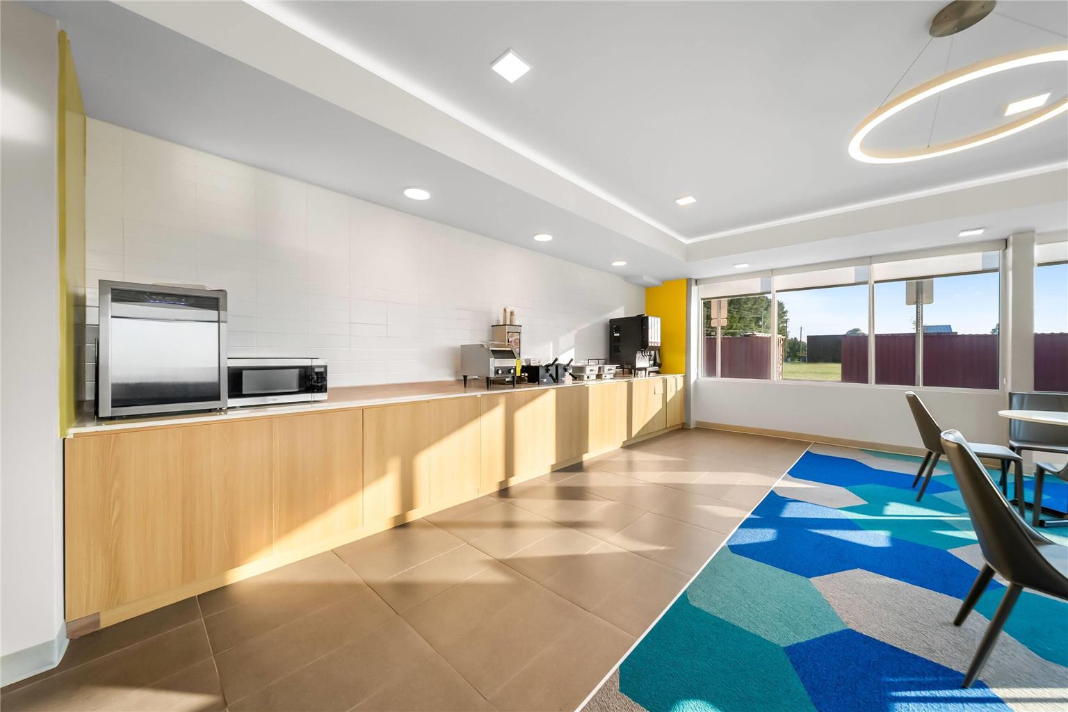 Microtel Inn and Suites by Wyndham Prattville Montgomery - photo 55