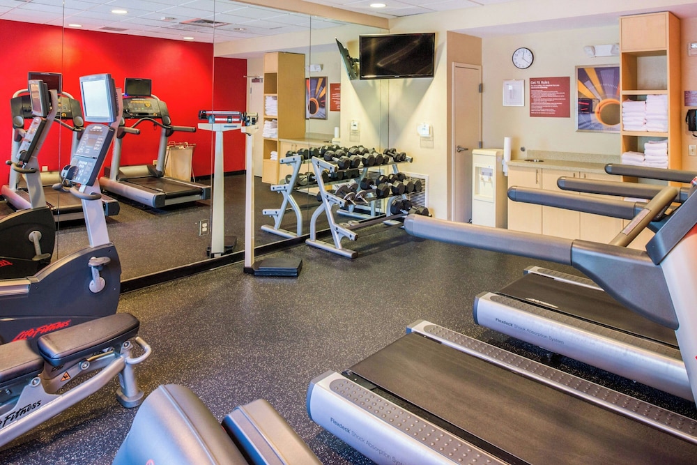 TownePlace Suites Thousand Oaks Ventura County - photo 21