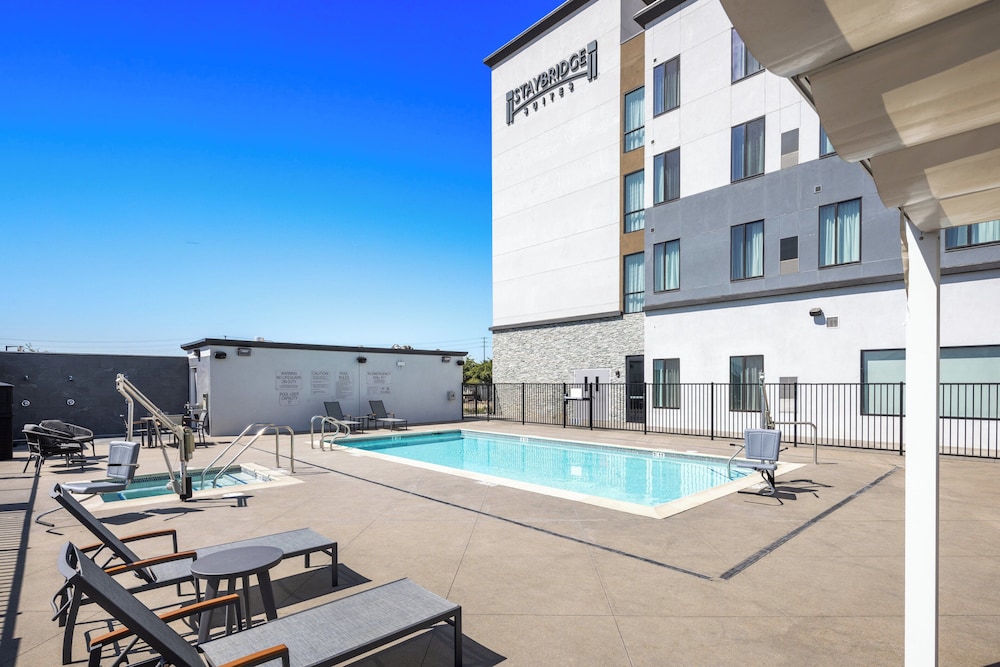 Staybridge Suites Eastvale Norco by IHG - photo 19