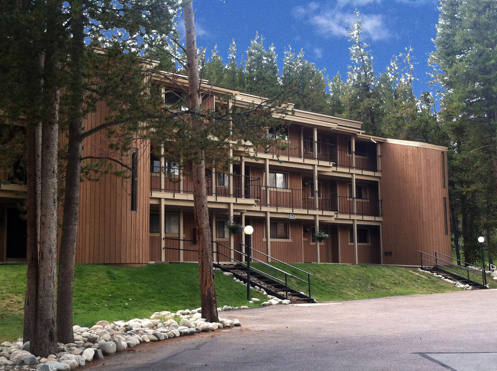 Malostranská restaurace - carbon neutral hotel in Lisov
