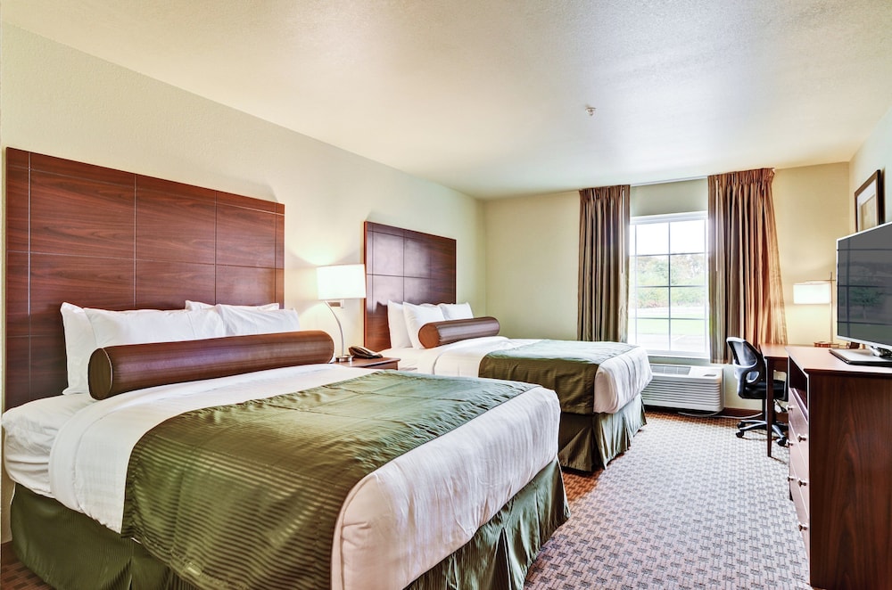Cobblestone Inn & Suites Ambridge - photo 15