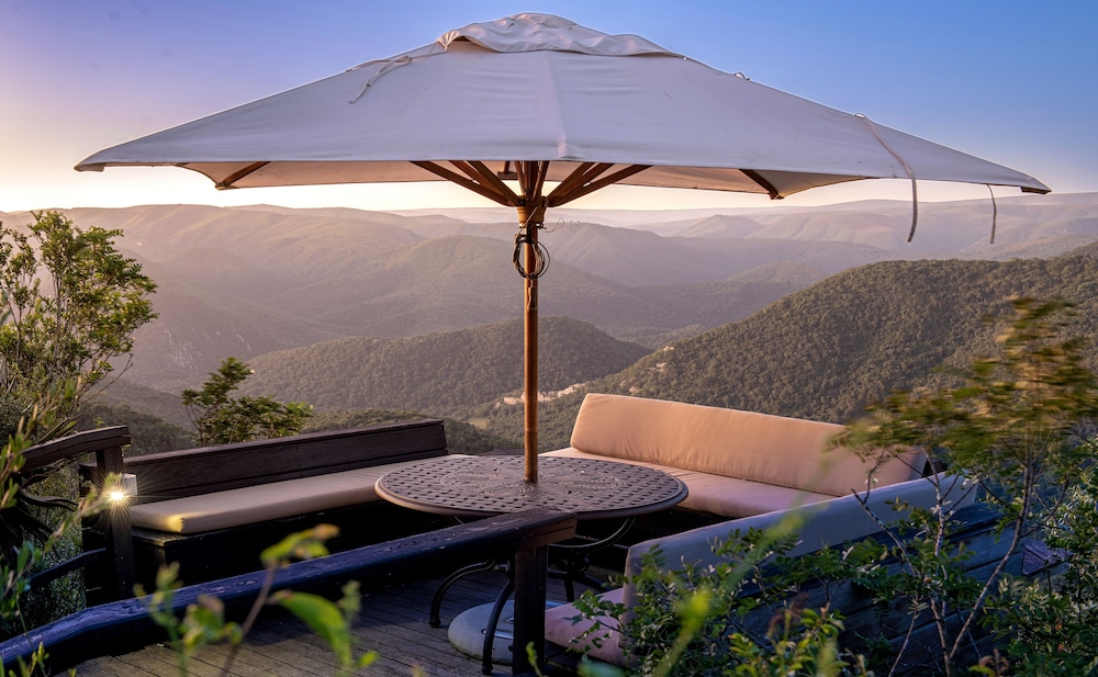 Camp Figtree — 4-Star Luxury Hotel in Kirkwood, South Africa