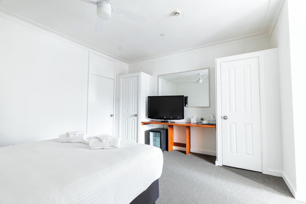 Unanderra Hotel - last minute hotel in Unanderra