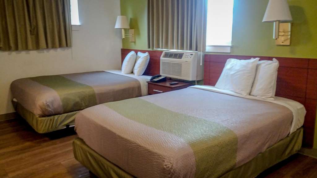 Motel 6 Greensboro NC I 40 - photo 4