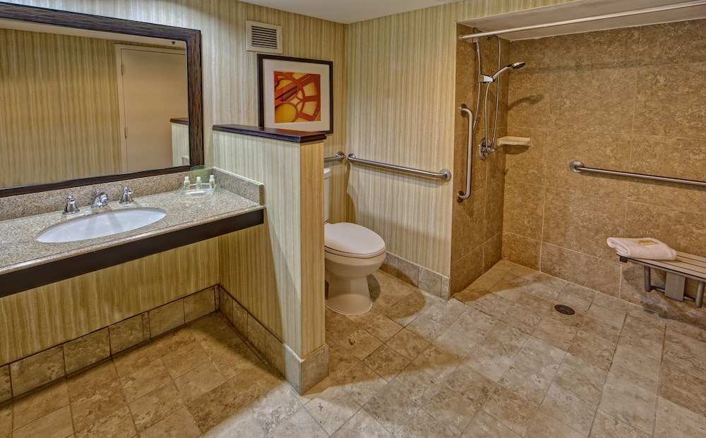 Clarion Hotel & Suites Conference Center Memphis Airport - photo 27