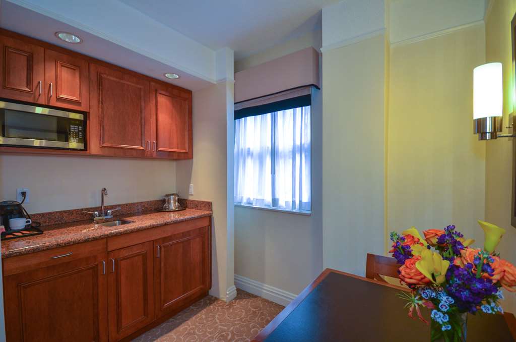 San Carlos Hotel - photo 22