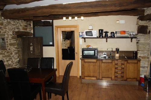 Alojamiento Luz de Hadas — hotel in Robleda-Cervantes