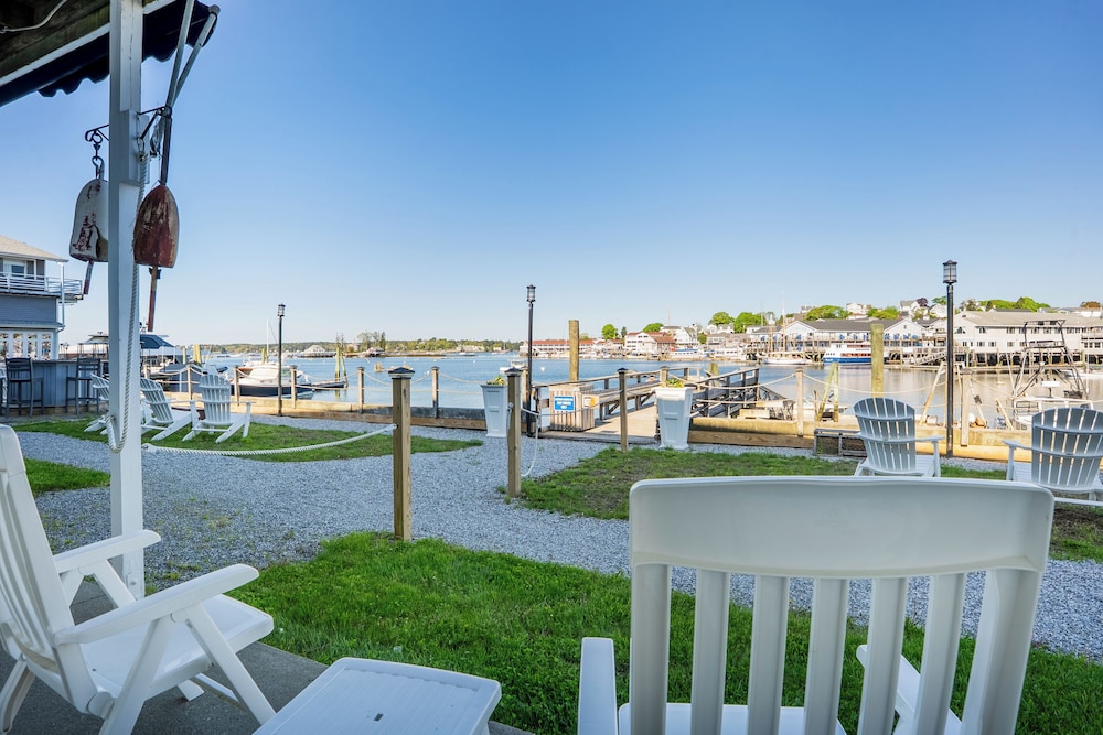 Boothbay Harbor Inn - photo 51