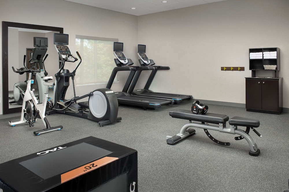 Hampton Inn & Suites Lexington Columbia - photo 27