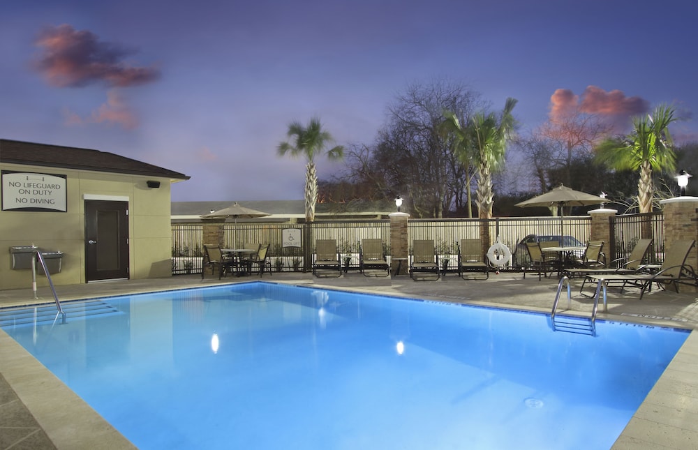Staybridge Suites Houston Medical Center - photo 15