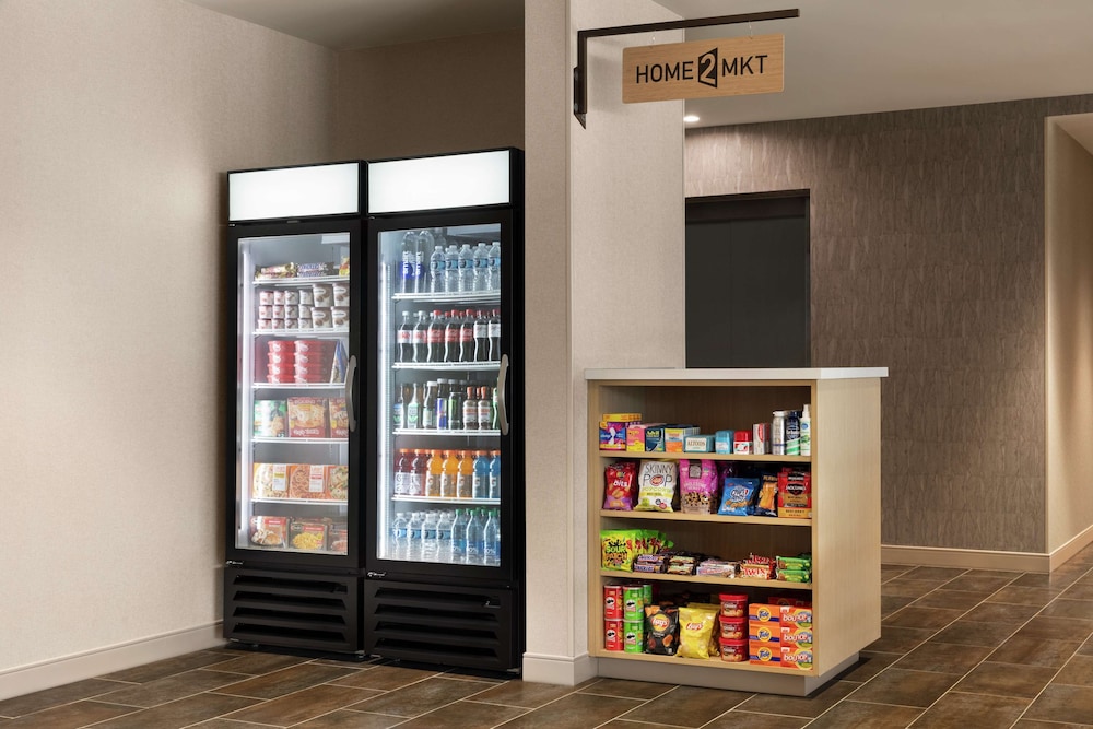 Home2 Suites by Hilton Milwaukee West - photo 29