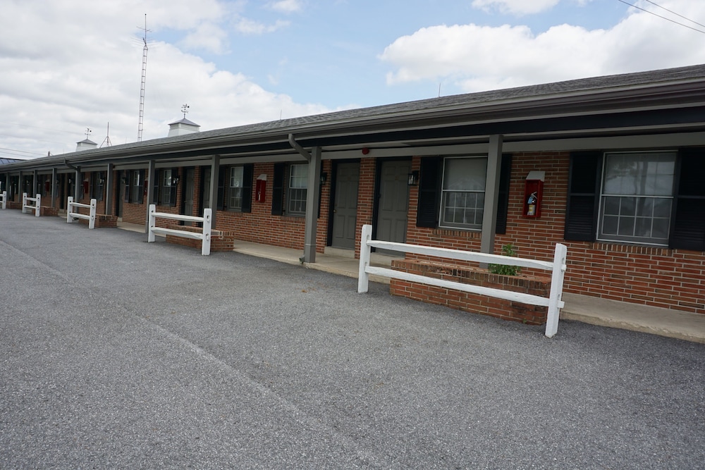 Harvest Drive Family Inn - photo 65