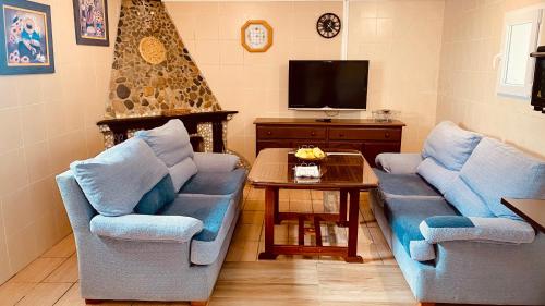 Casa Rural Inés cerca del Caminito del Rey — 4-Star Luxury Hotel in Alora, Spain