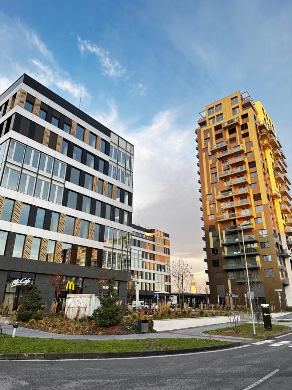 Ein Park Apartment with free parking — 4-Star Luxury Hotel in Bratislava, Slovakia