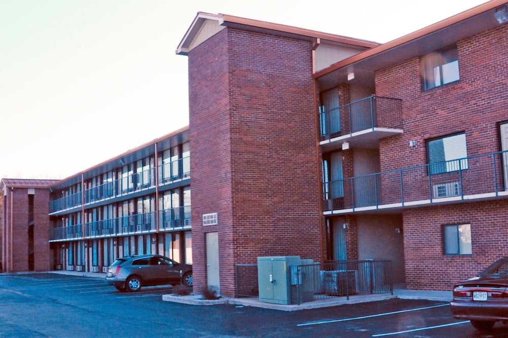 Branson's Best Motel - photo 39