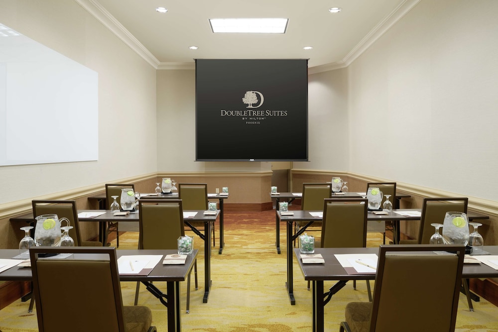 DoubleTree Suites by Hilton Phoenix - photo 61