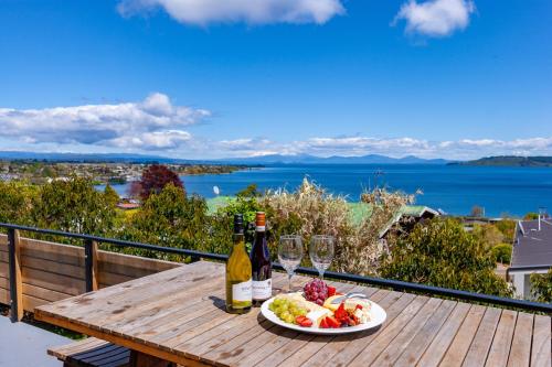 Lakeview Lookout in Taupo, New Zealand