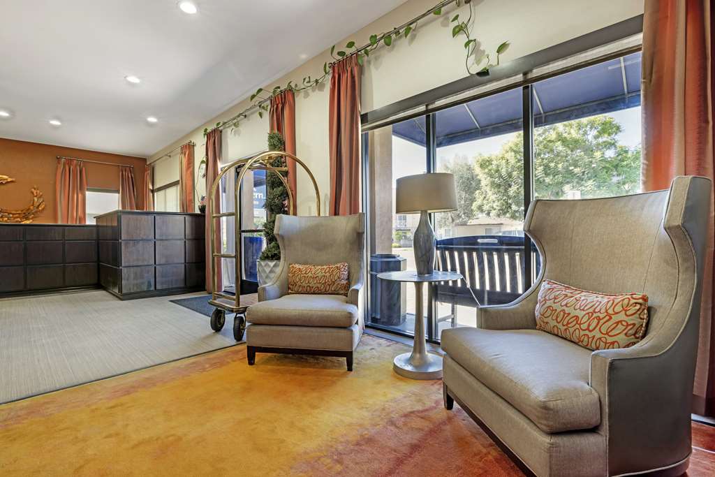 Best Western Royal Palace Inn & Suites - photo 5