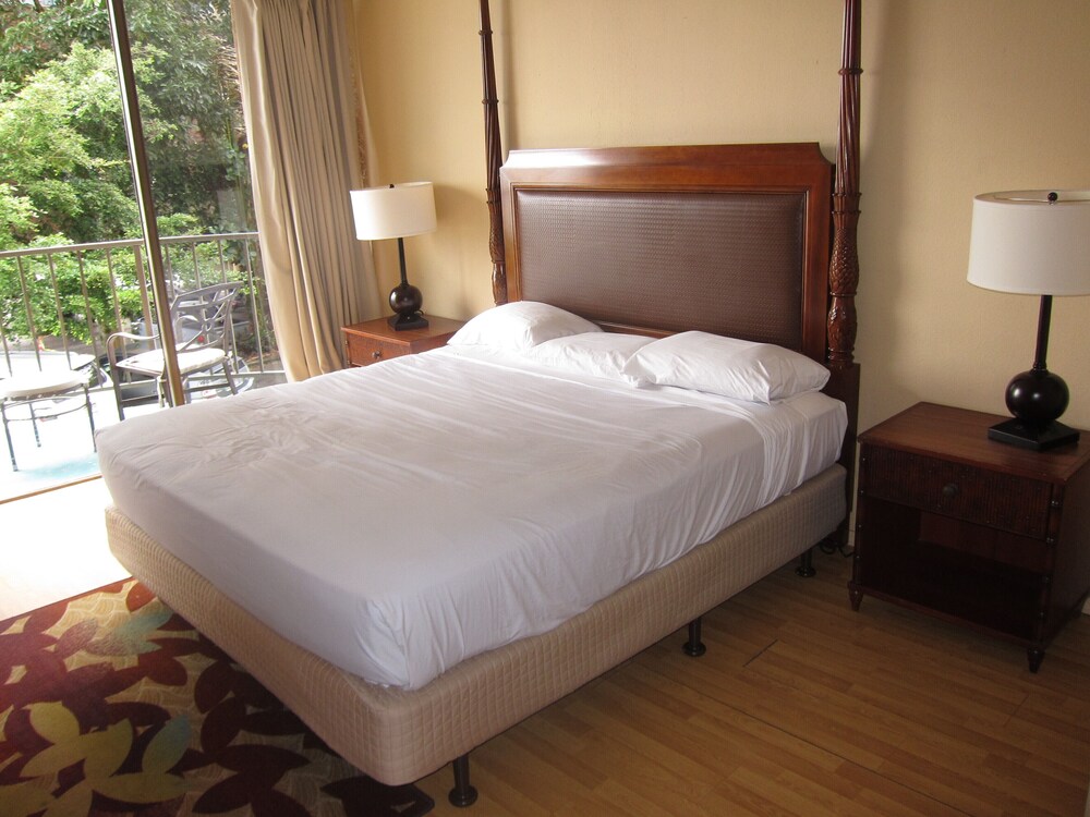 Country Club Condo Hotel - photo 40