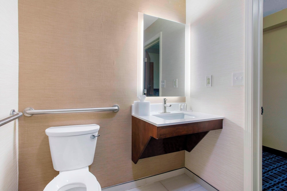Fairfield Inn & Suites by Marriott Santa Fe - photo 17
