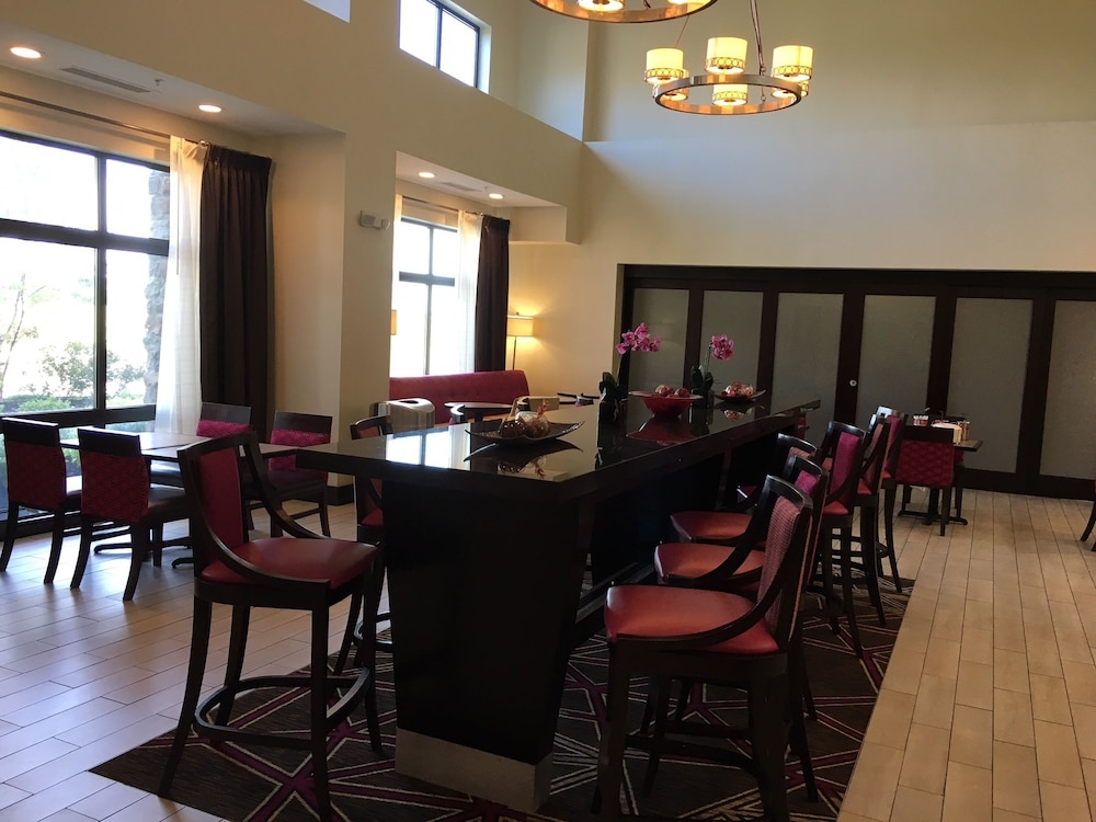Hampton Inn & Suites Sandusky Milan - photo 29