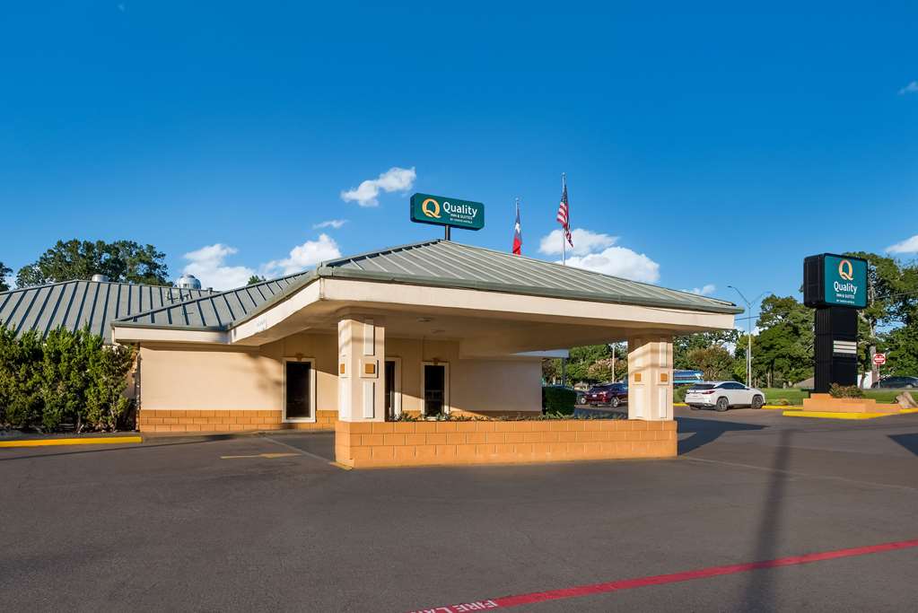 Quality Inn & Suites Lufkin - photo 2