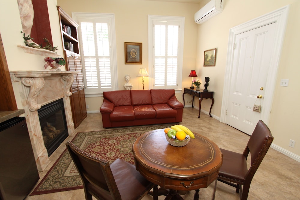 Napa Inn - photo 41