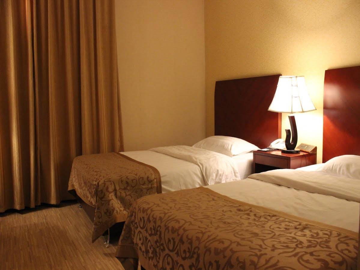 Eagle Canyon Hotel in Qingdao, People's Republic of China