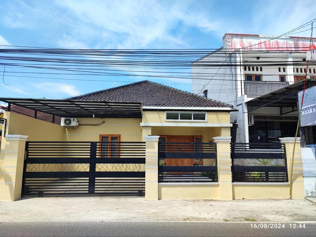 Zavira House Purwokerto — 4-Star Luxury Hotel in Purwokerto, Indonesia
