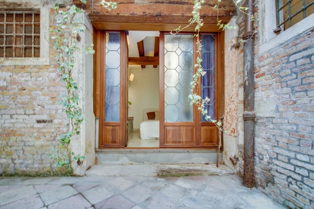 Alle Colonne - last minute hotel in Venice