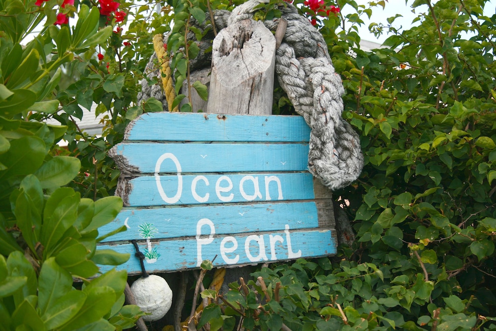 Ocean Pearl Bonefishing Resort in High Rock, Bahamas