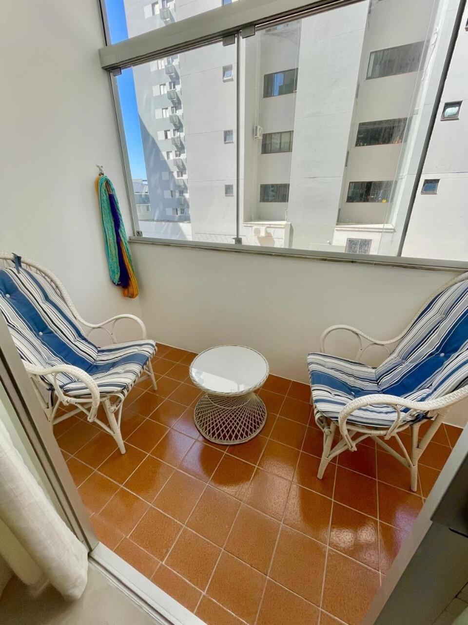 Apartamento na quadra mar de BC