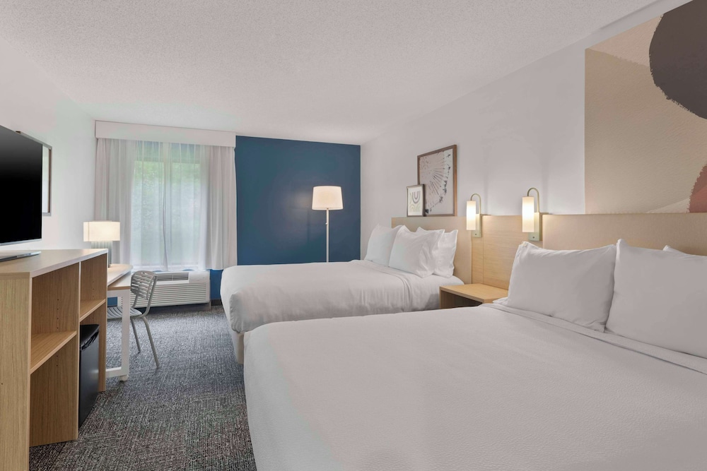 Spark By Hilton Newcomerstown - photo 18