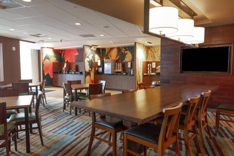 Fairfield Inn & Suites by Marriott Atlanta Woodstock - photo 77