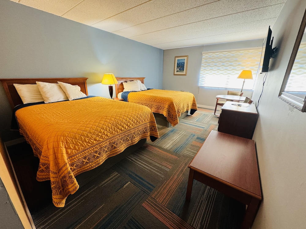 Mystic River Hotel & Suites Near Casinos - photo 7
