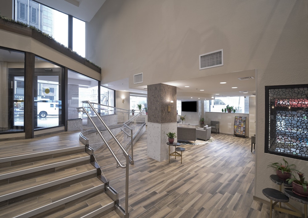 Candlewood Suites Baltimore Inner Harbor by IHG - photo 10