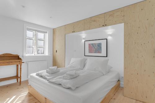 Cozy Downtown Apartment — 4-Star Luxury Hotel in Reykjavik, Iceland