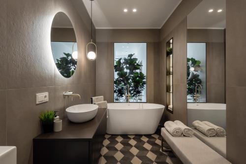 cozy apartment in the quiet center of Riga — 4-Star Luxury Hotel in Riga, Latvia