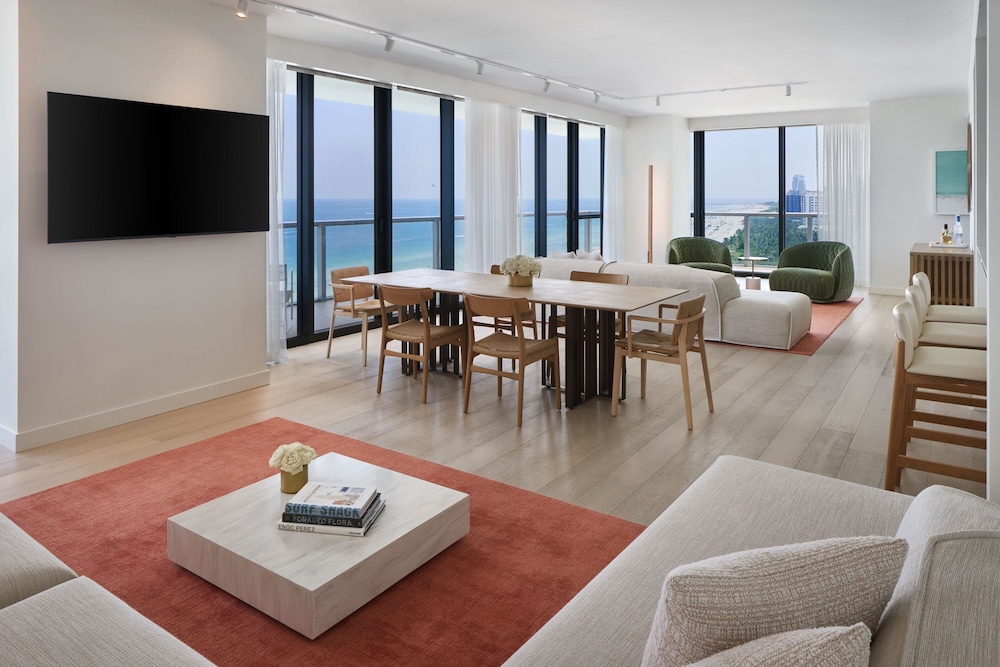W South Beach - photo 30