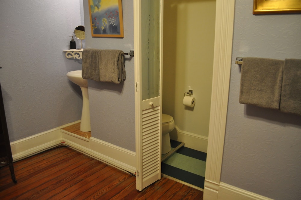 The Mardi Gras House - photo 52