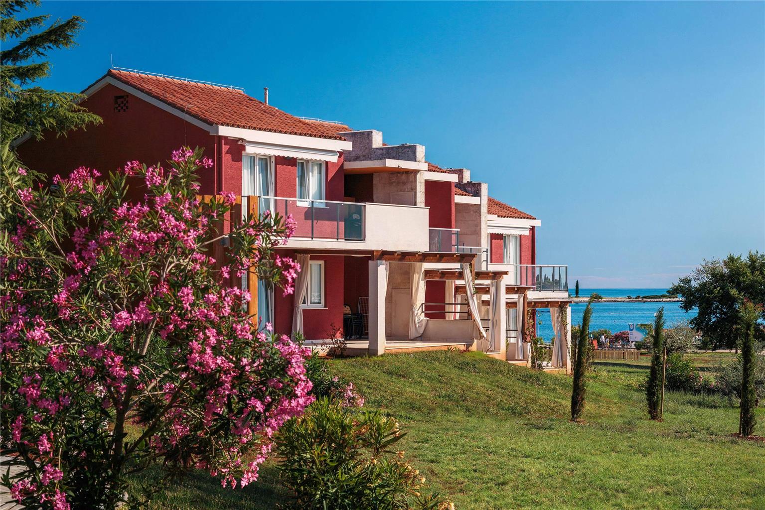 Apartments Katoro Plava Laguna — 4-Star Luxury Hotel in Umag, Croatia