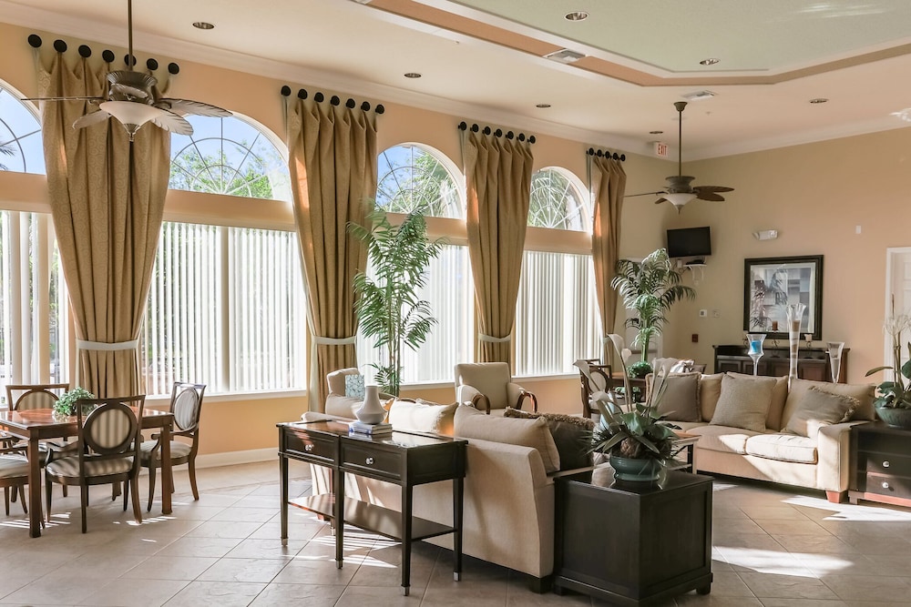 Magnificent Modern Dream Resort 20 Minutes From Disney 470 - photo 7